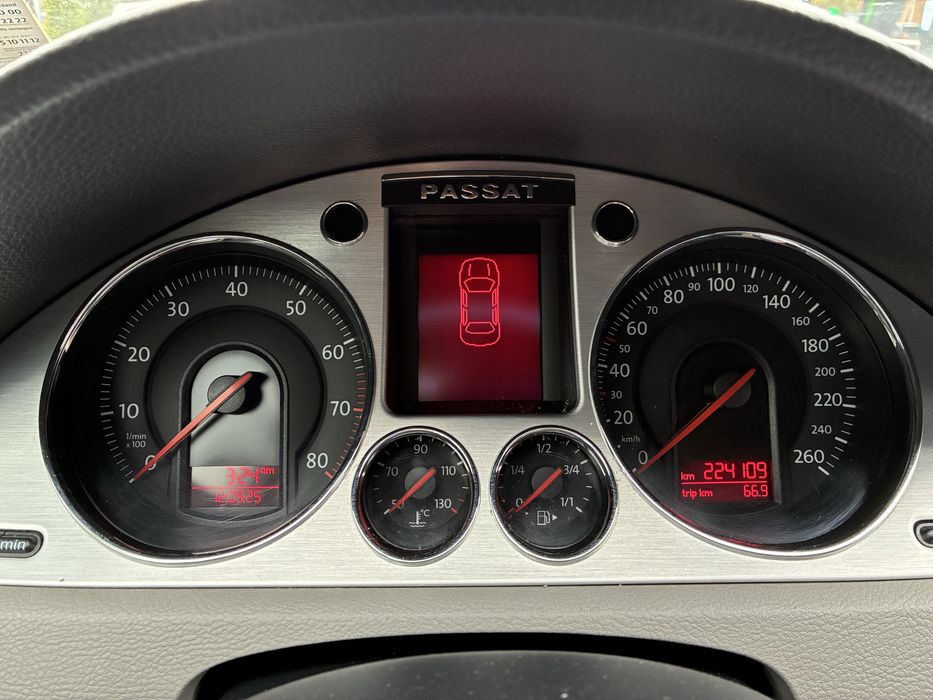 Volkswagen Passat B 6 - 2006р