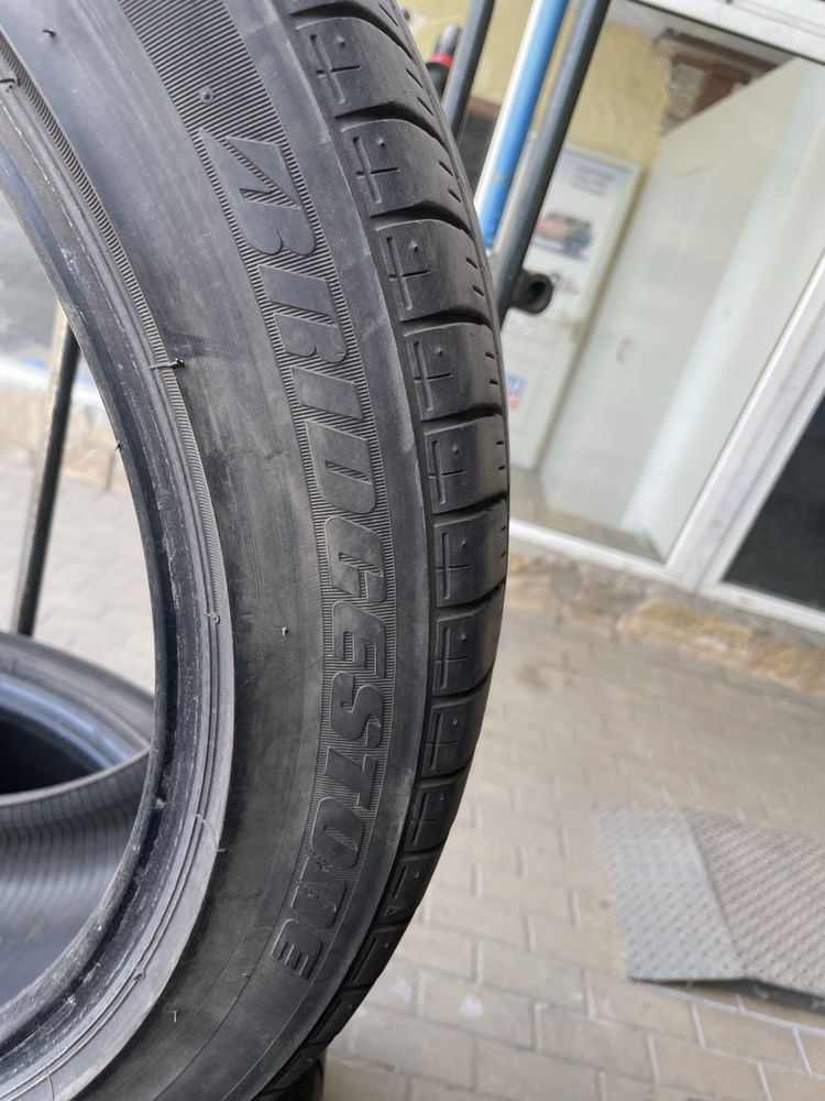 245/45/19BRIDGESTONE літо