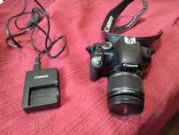 Canon 450D + Canon EFS 18-55mm + bateria + carregador
