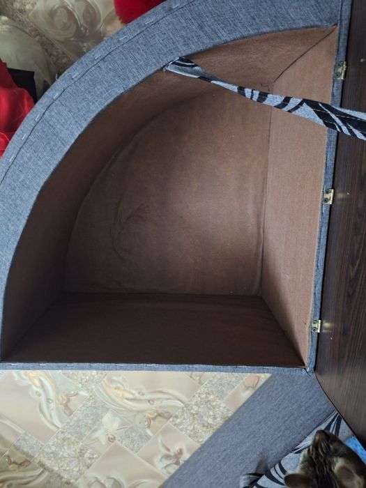 Угловой диван продам