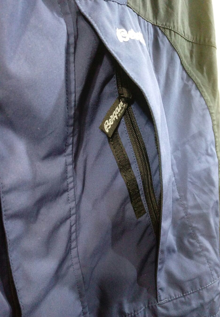 Оригинал водонепроницаемая куртка ветровка Bergans of Norway