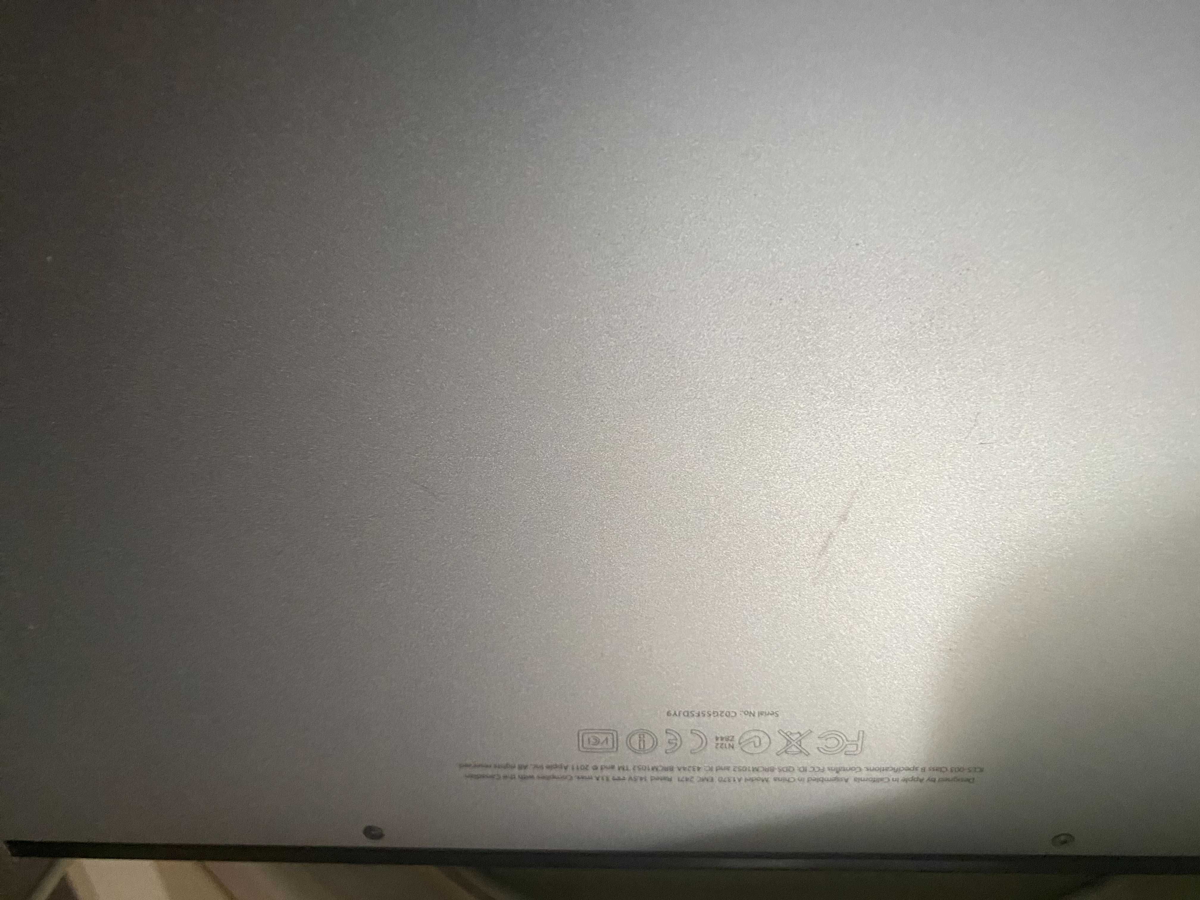 Apple MacBook Air A1370 | 2011