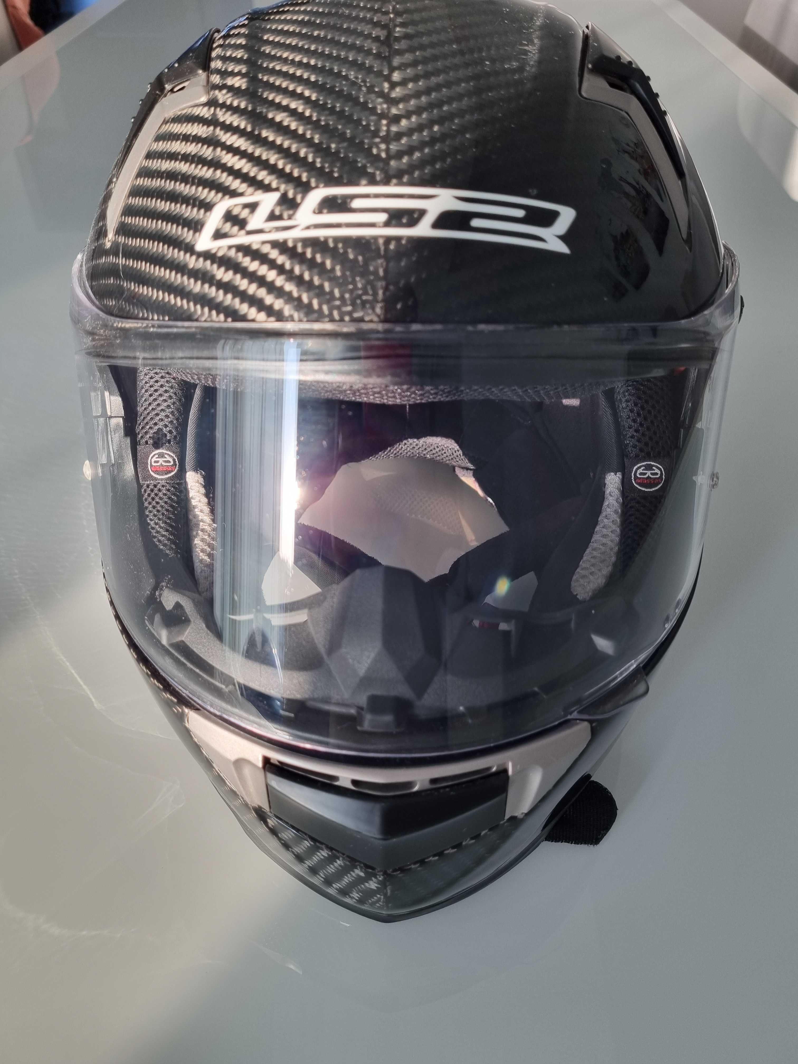 Capacete LS2 carbon