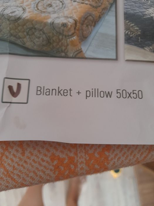 Стьобане покривало плюс дві подушки