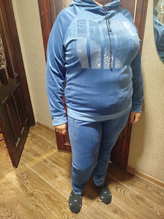 костюм велюровий жіночий