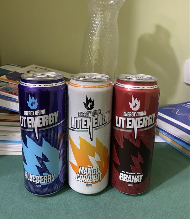 Продаю банки  літ енерджі