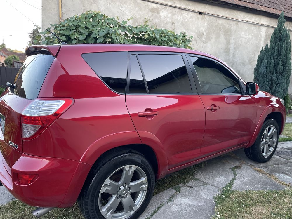Toyota RAV4, 2.2 DCat, A/T, 2011