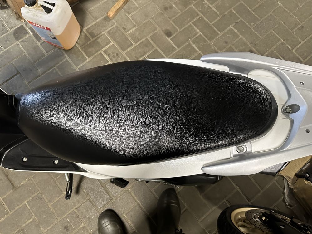 Японский скутер Honda Dio 110