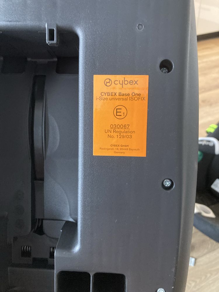 Fotelik łupina cybex aton b2 i-size z bazą plus adaptery do wózka