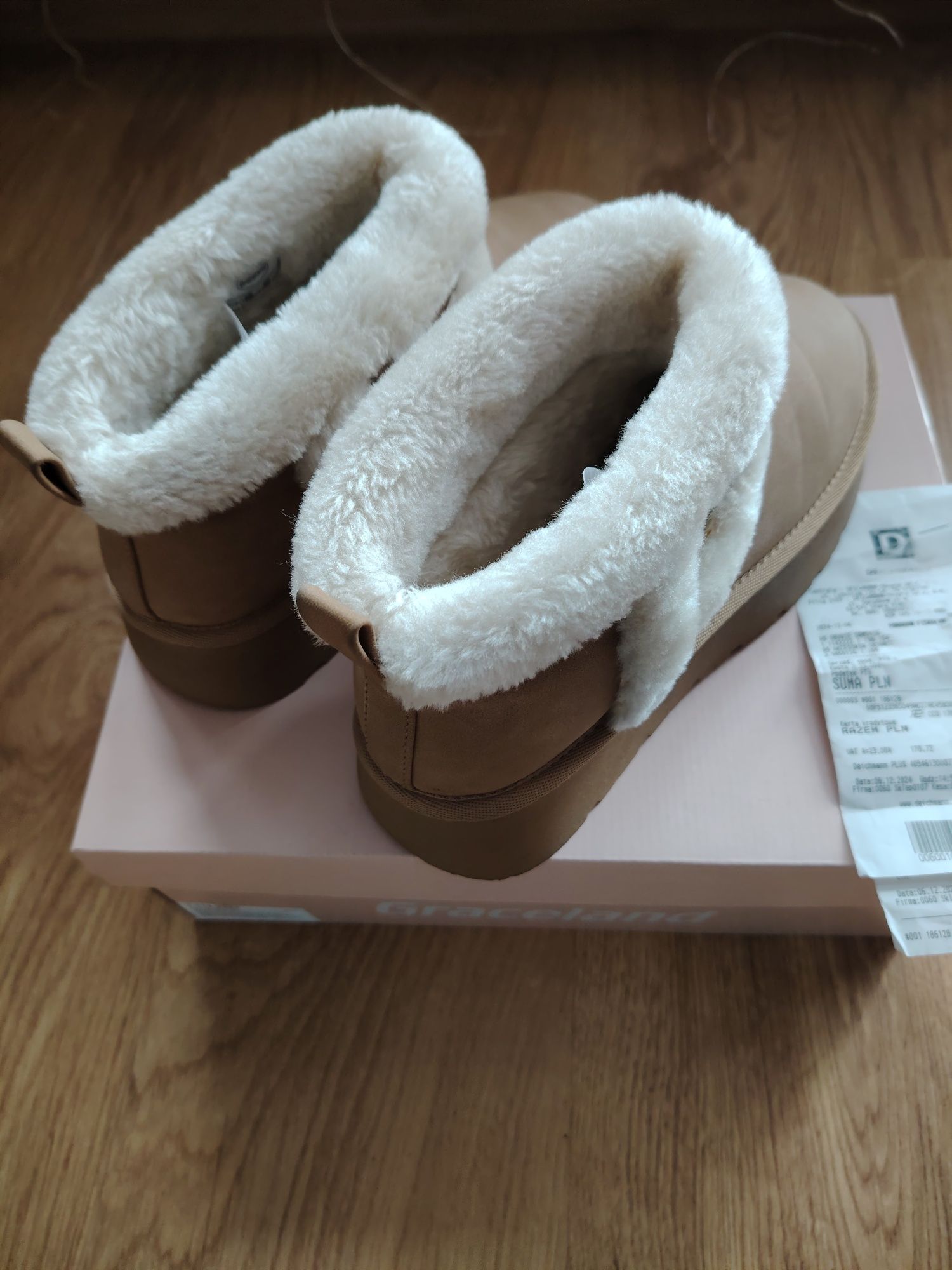 Buty zimowe damskie