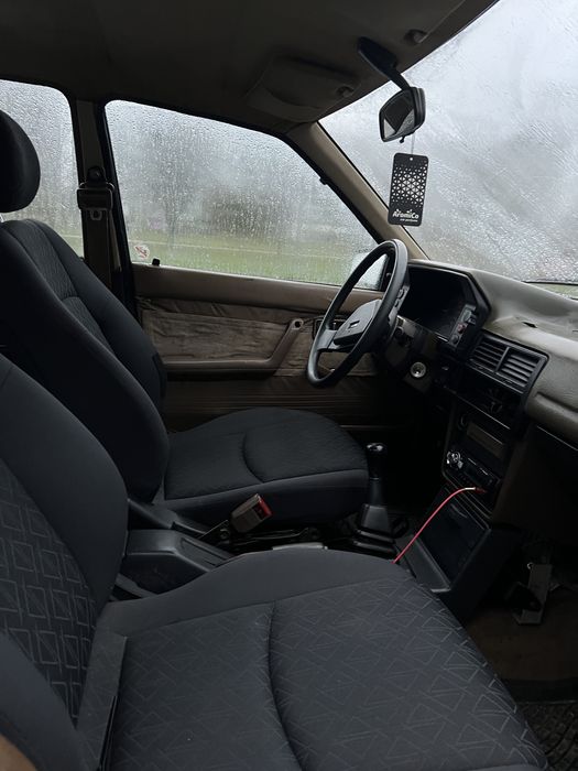 Mazda 323 1.6 Инжектор