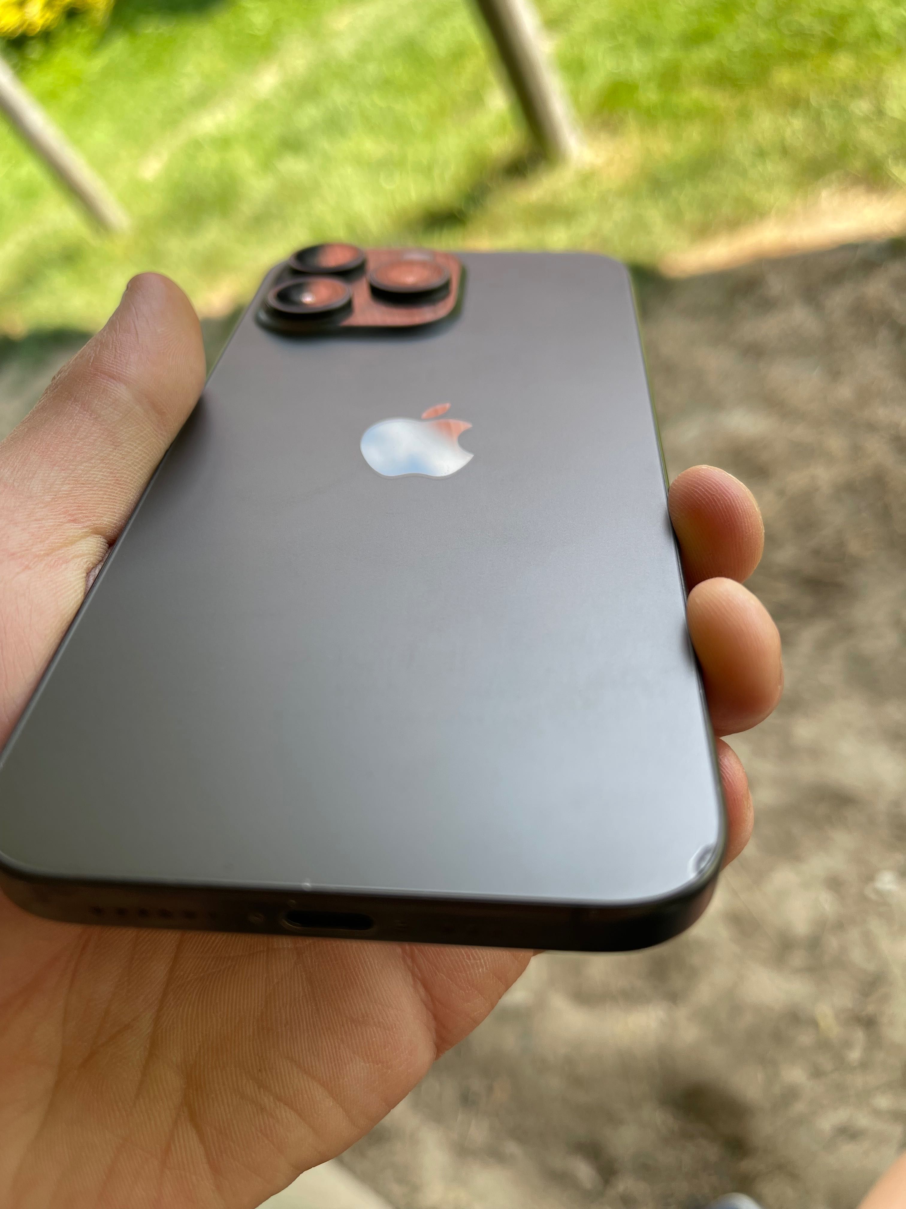 iPhone 15 Pro Max 256 ГБ Black Titanium