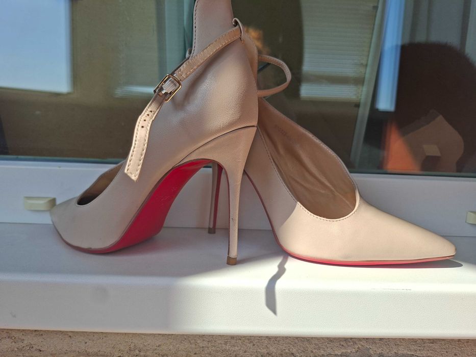 Туфлі модельні шкіряні, в гарному стані