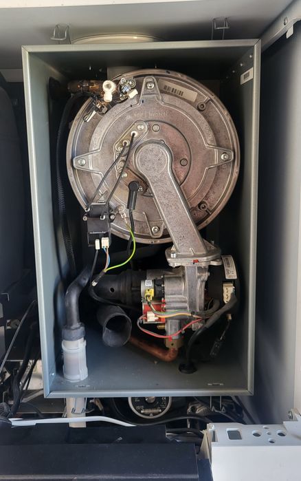 Serwis kotłów - piecy gazowych oraz term - podgrzewaczy