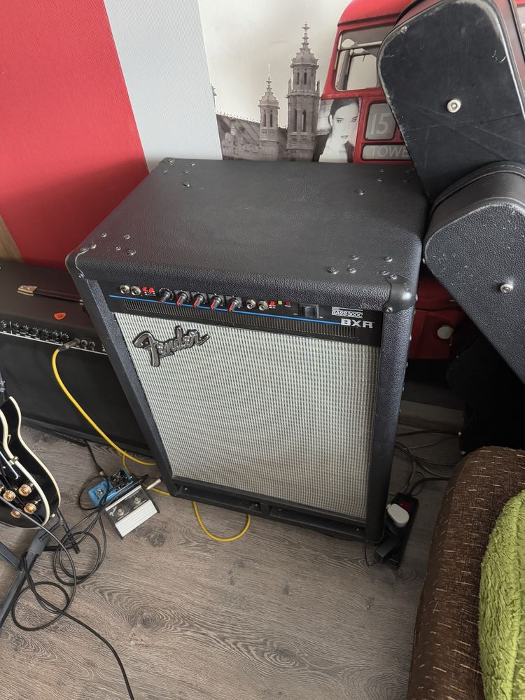 Piec combo basowe Fender BXR BASS 300 C