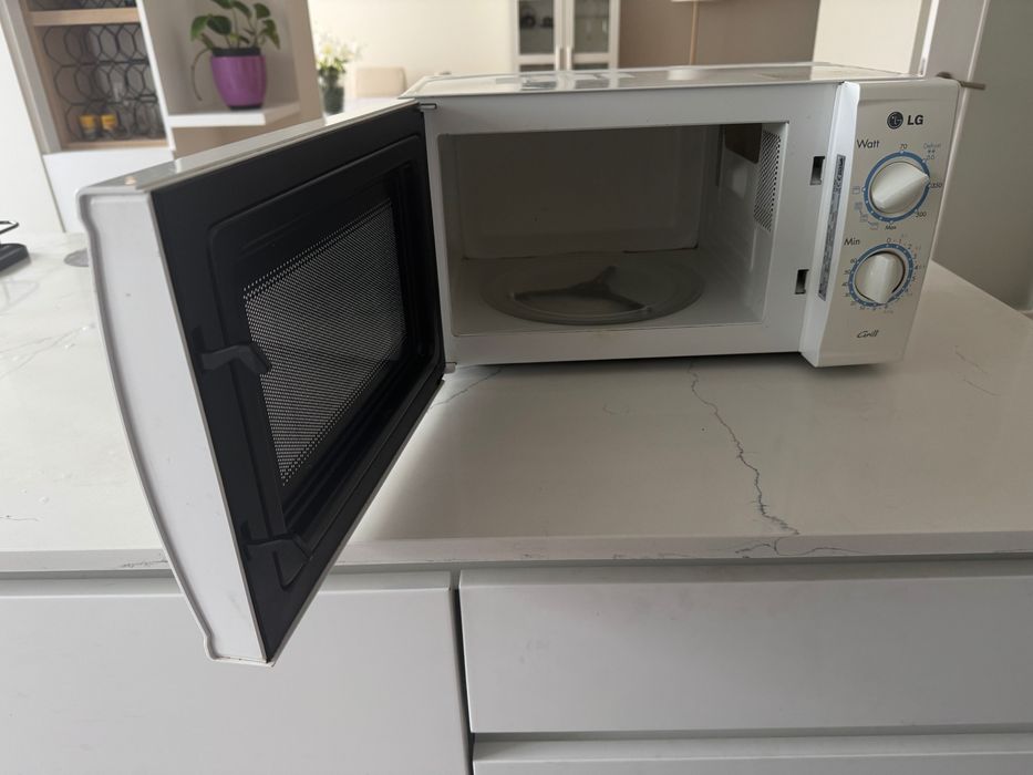 Microondas branco LG