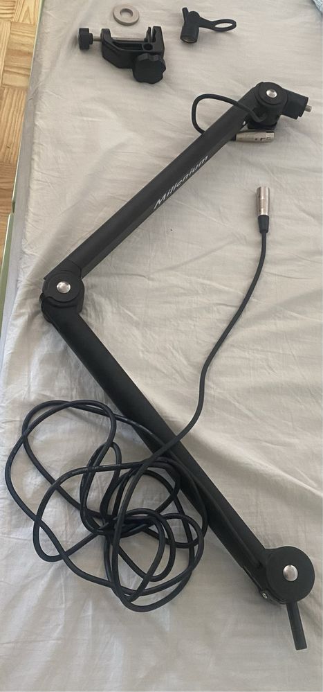 Suporte Microfone - Millenium Ds200 Black