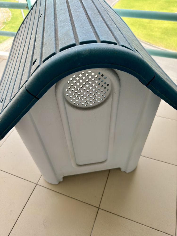 Casota para cão de médio/grande porte