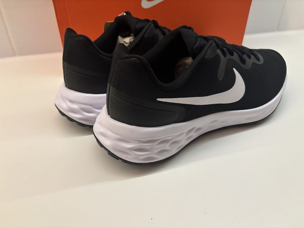 Buty nike air 43 revolution 7 new
