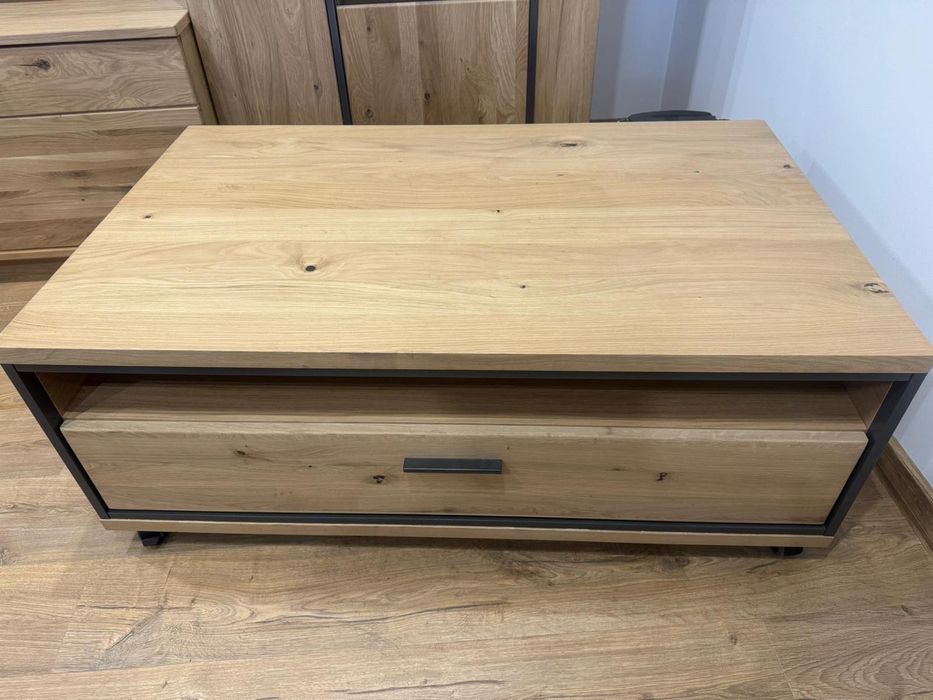 Sprzedam nowy komplet mebli