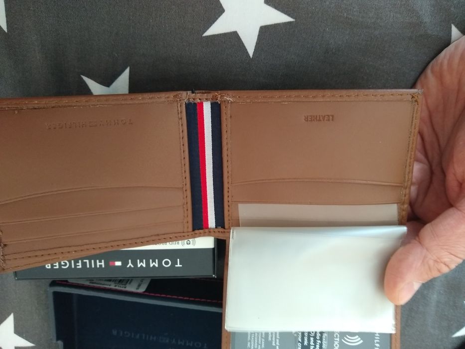 Tommy Hilfiger portfel skórzany nowy 100% oryginał