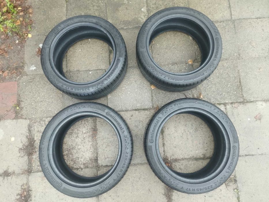 Komplet Opon Continental PremiumContact 7 225/45 R17 91Y 4x6mm 2023r