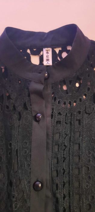 Сукня чорна без рукавів мереживна