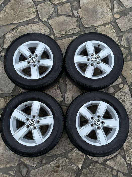 Продам диски на зимовій гумі 195/65/15 Nokian Hakkapeliitta R5