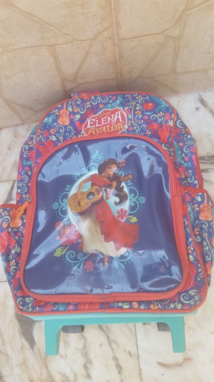 Trol  ou mochila  para  crianças