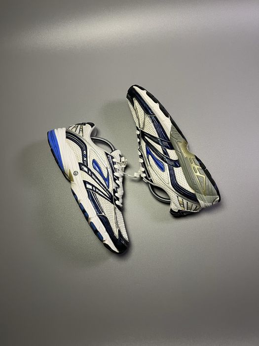 Кросівки Brooks adrenaline 9GTS оригінал