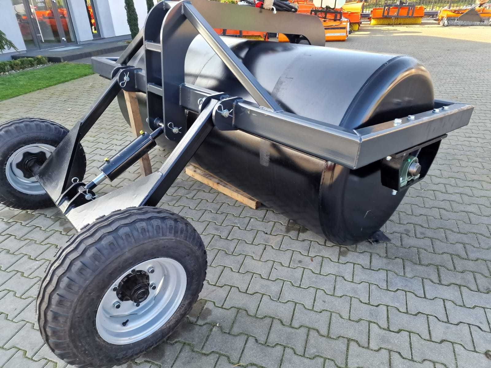 Wał łąkowo-polowy Metal Technik 2,66
