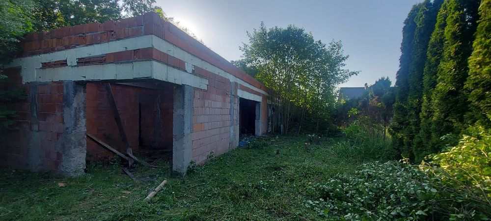 Dom jednorodzinny w budowie w Chudowie