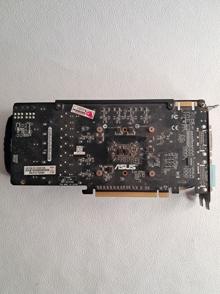 Материнская плата ,и видеокарта Asus