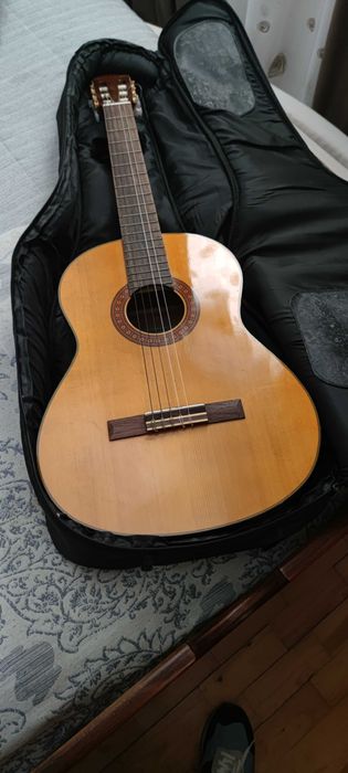 Guitarra Yamaha C70