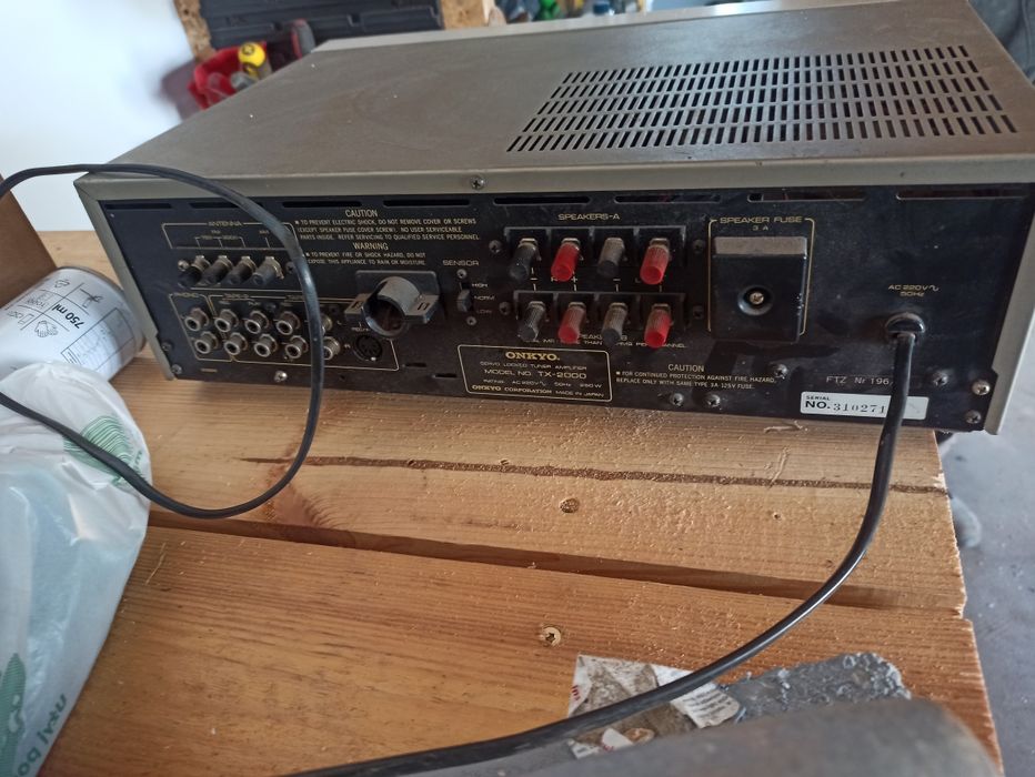 Amplituner TX2000 sprawny