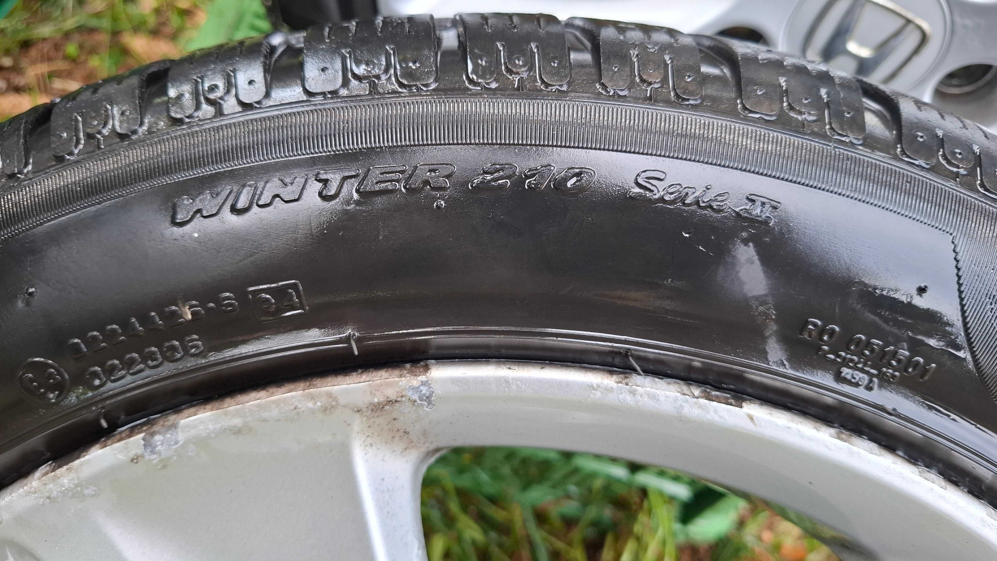 Komplet kół zimowych Pirelli od Honda Accord felga 17'
