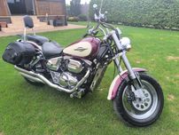 Sprzedam motocykl marki Suzuki Marauder VZ800
 Rok produkcji 1999