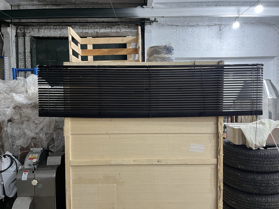 Продам жалюзі .2000*1900 і 2000*520.