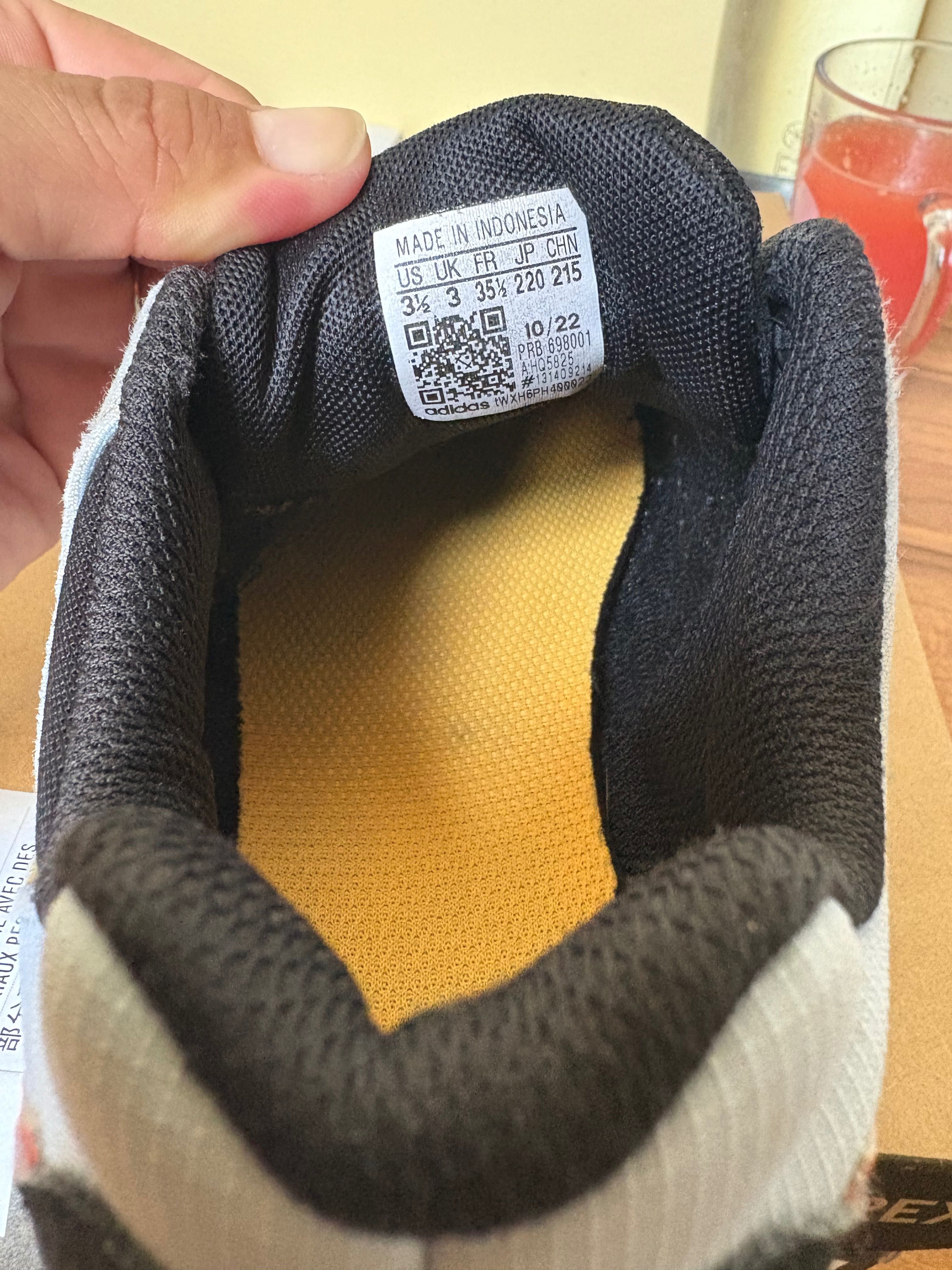 Buty dziecięce Adidas Terrex rozmiar 35,5