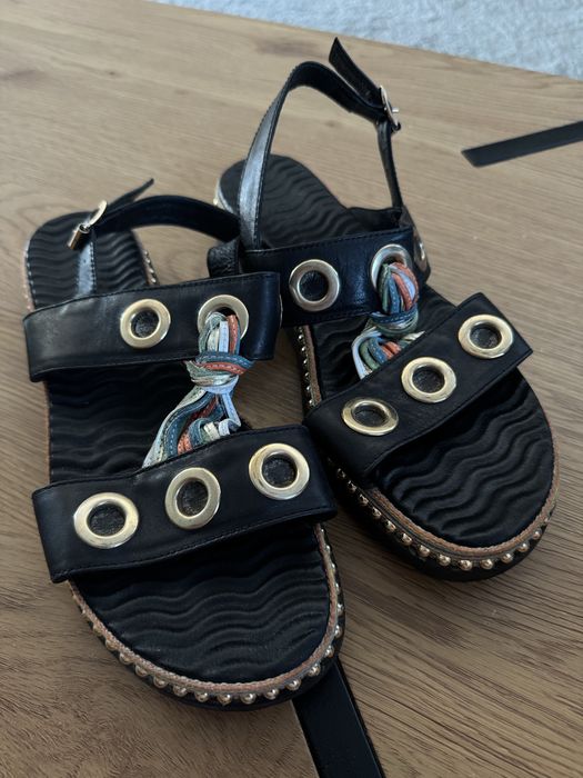 skórzane sandały carinii sandałki na grubszej podeszwie