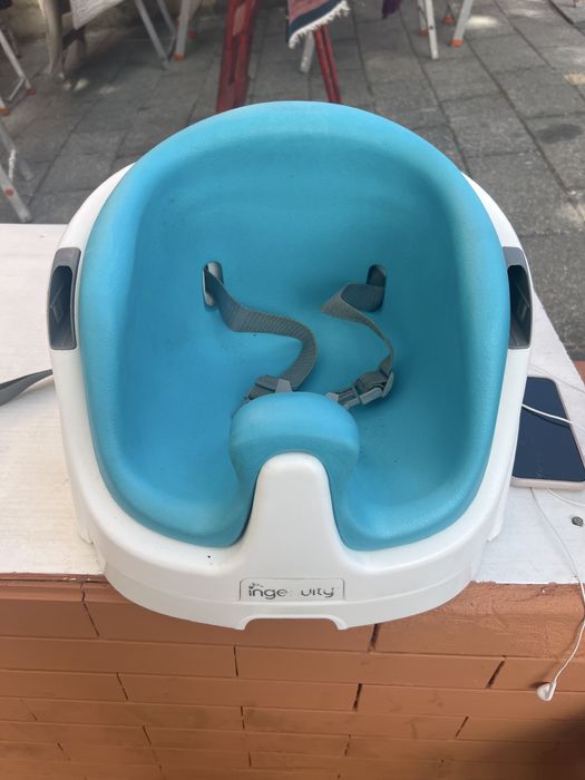 Cadeira de refeicao de bebe completa