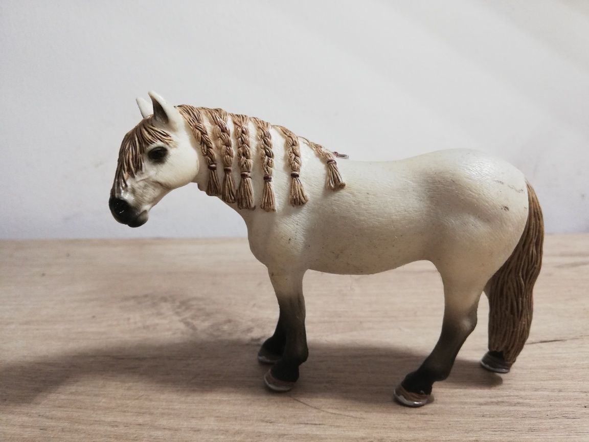 Klacz andaluzyjska schleich figurka koń
