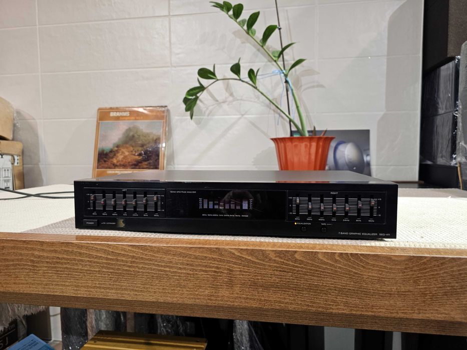 Еквалайзер Sony SEQ-411 7-Band Graphic Equalizer