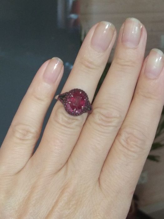 Pierścionek srebrny z naturalnym Rubinem 9*7 mm