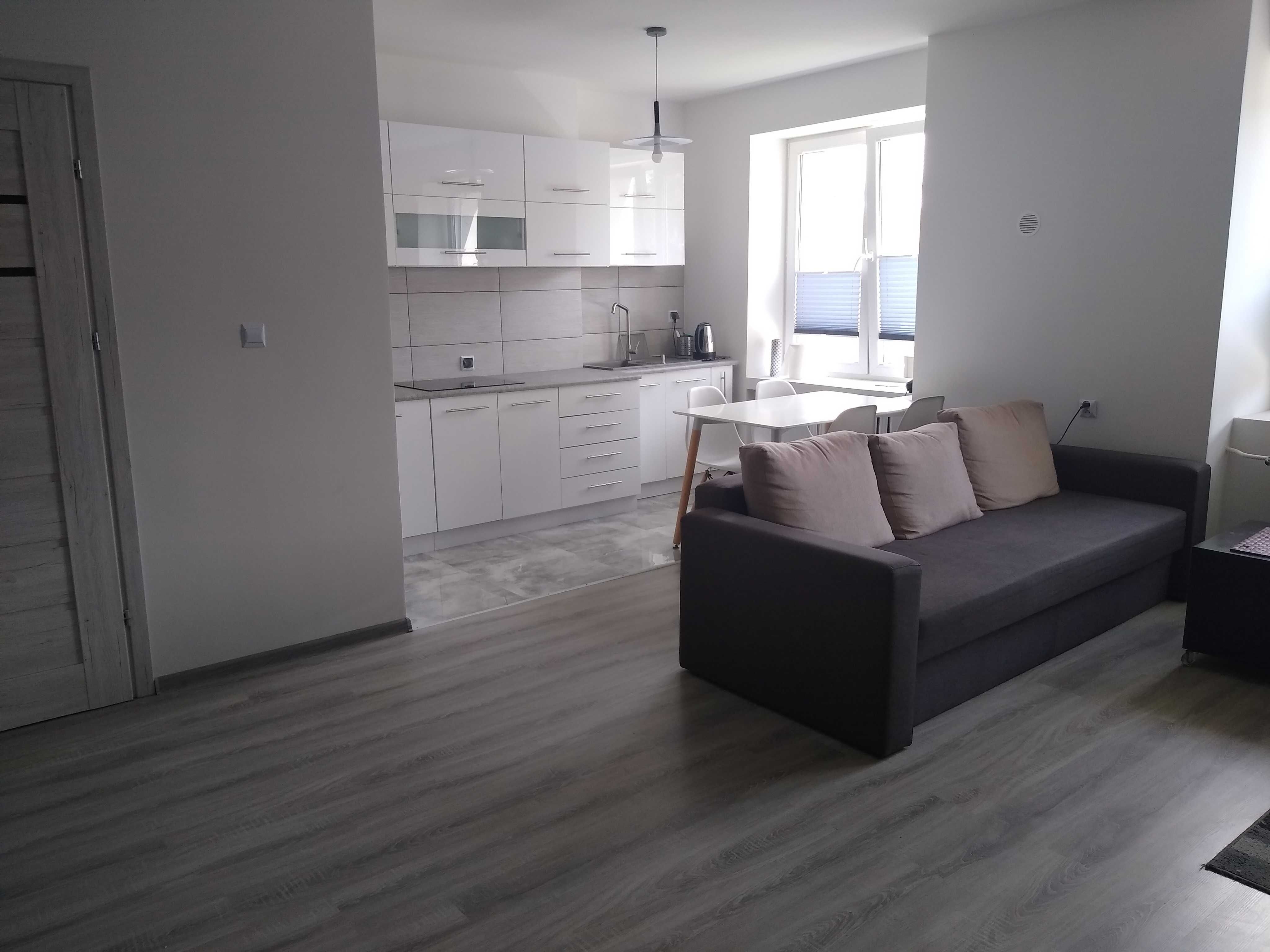 2 pokojowe mieszkanie po remoncie, 49 m2 , mazury