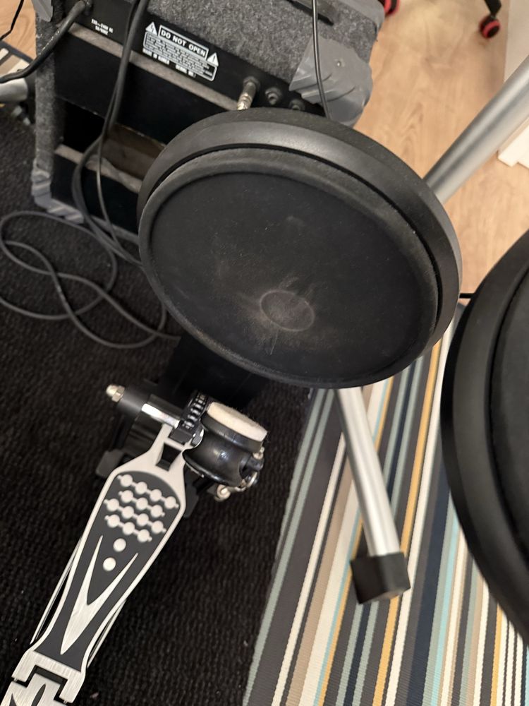 Bateria electrónica Millenium MPS-150 E-Drum