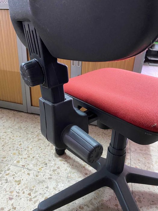 Cadeiras de escritório – com e sem rodas