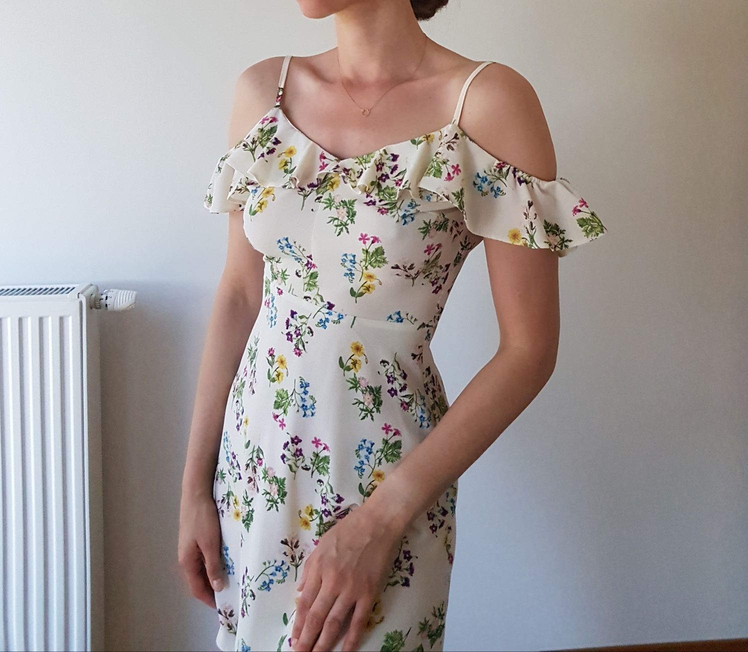 Sukienka letnia mini w kwiatki xs hiszpanka