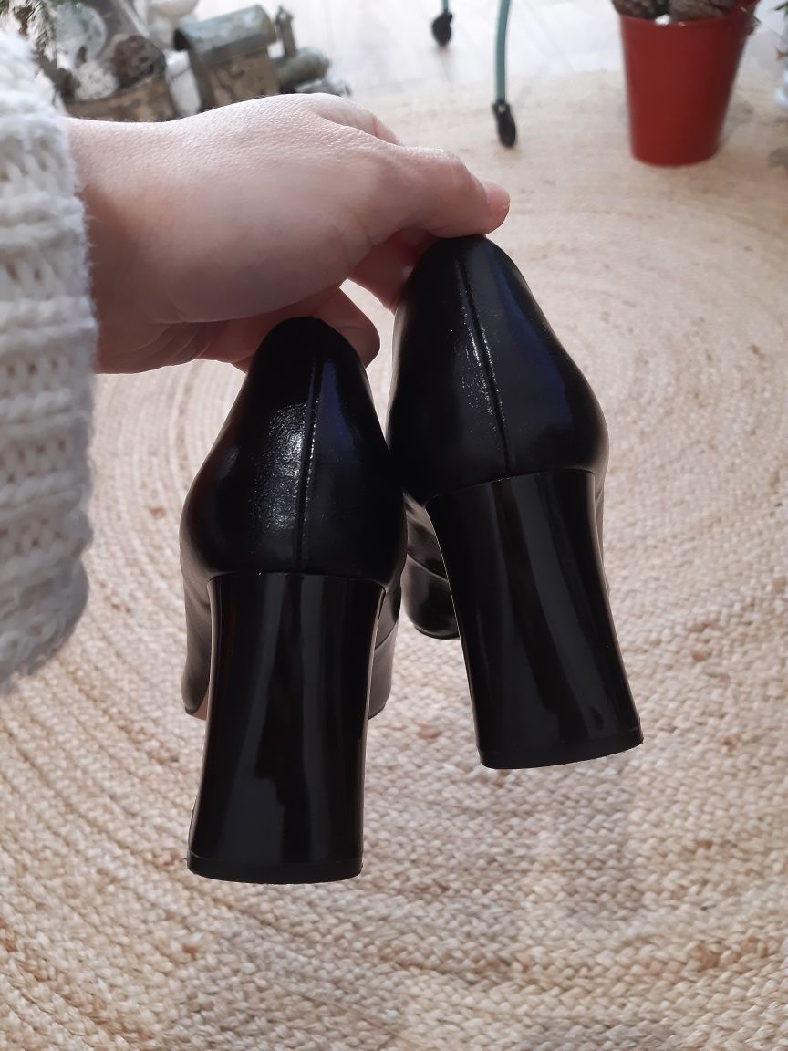 Sapatos Zara 36 como novo