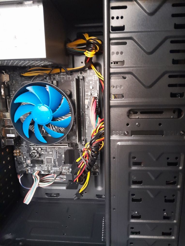 Новый ПК в упаковке Intel i3 -10105. Качественная и профессиональная с